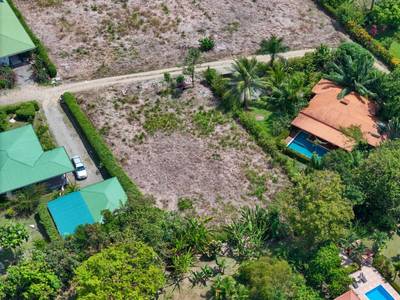 Central Ojochal Lot with Easy Access and Mountain Views image 5