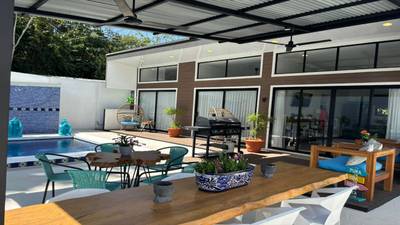 Beautiful and modern house in Altos de Bejuco, Elegance and excellent location image 3