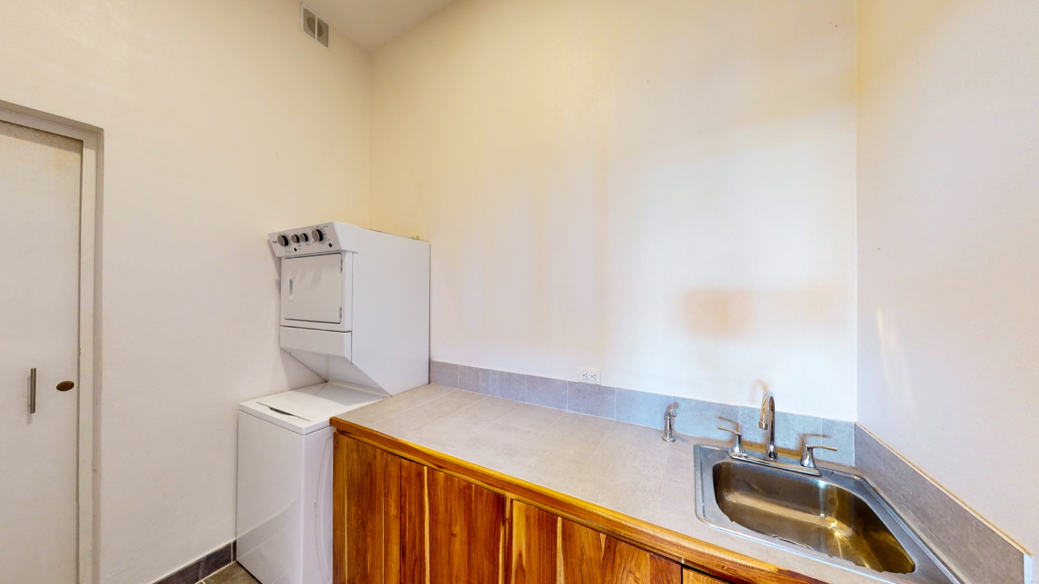 3 Bedroom House with Ocean View in Gated Community selected