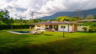 Modern Tropical Retreat - Private Oasis in Ojochal image 1
