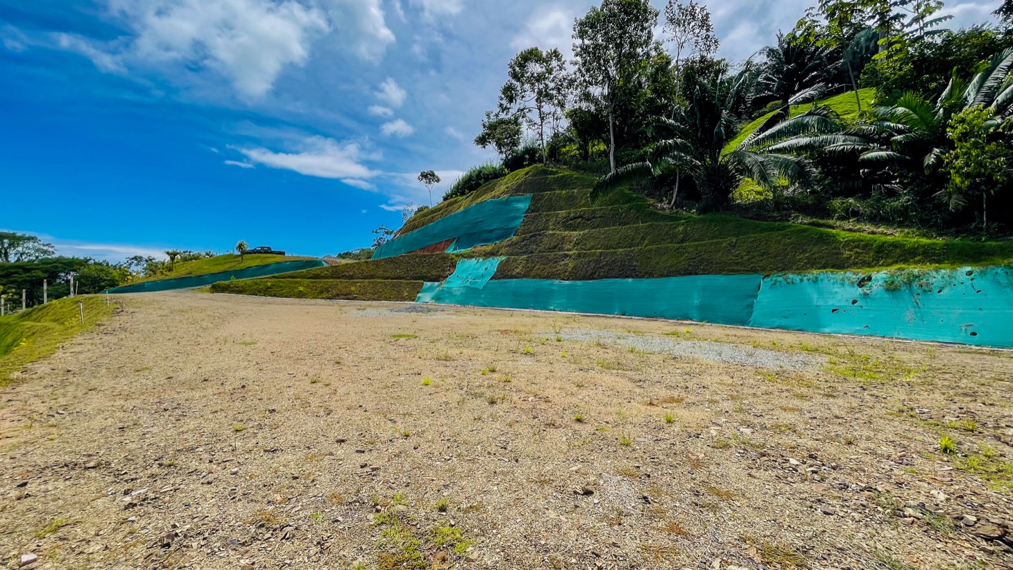 Prime Commercial Development Opportunity with Multiple Building Sites selected