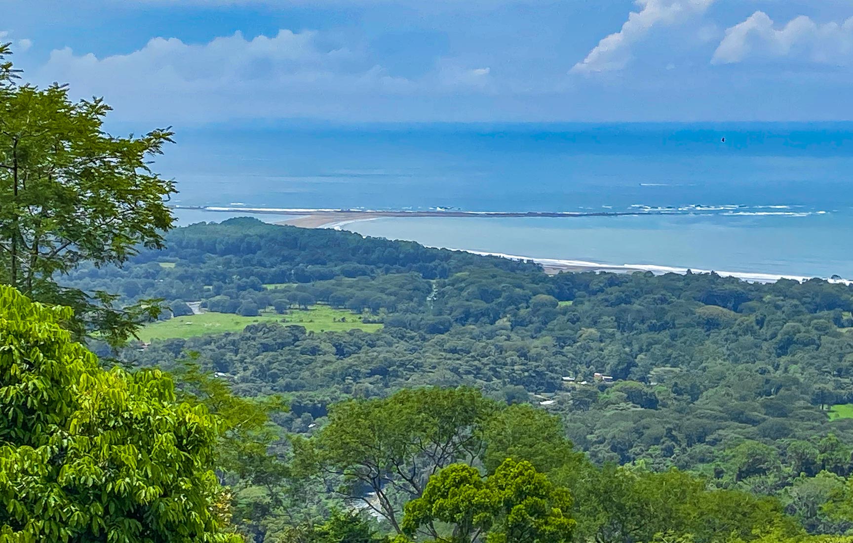 Large Uvita Lot with Whale’s Tail Ocean Views, Sunsets & Legal Water – Ready to Build selected