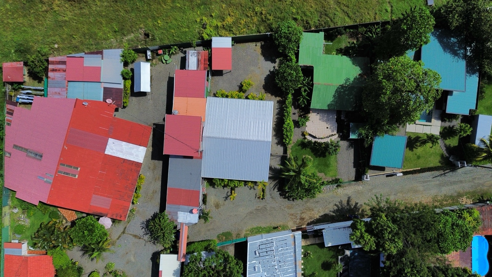 Prime Investment Opportunity in Uvita: Income-Producing Fourplex Just 300 Meters from the Beach selected