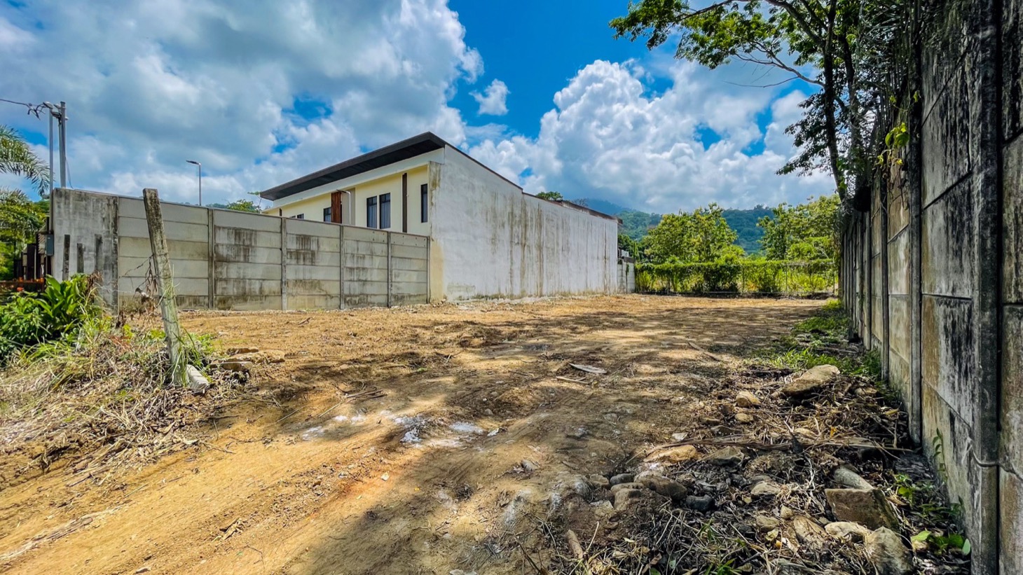 Prime Location in the Heart of Uvita | Flat, Usable Land with Endless Potential selected