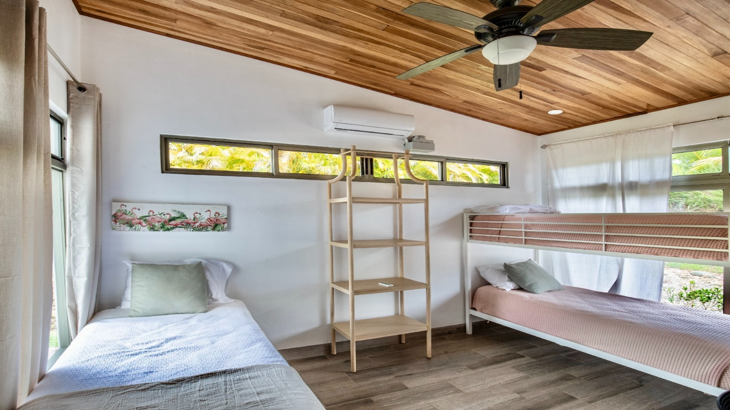 Mountain View 3 Bedroom Home in Toucan Gated Community selected