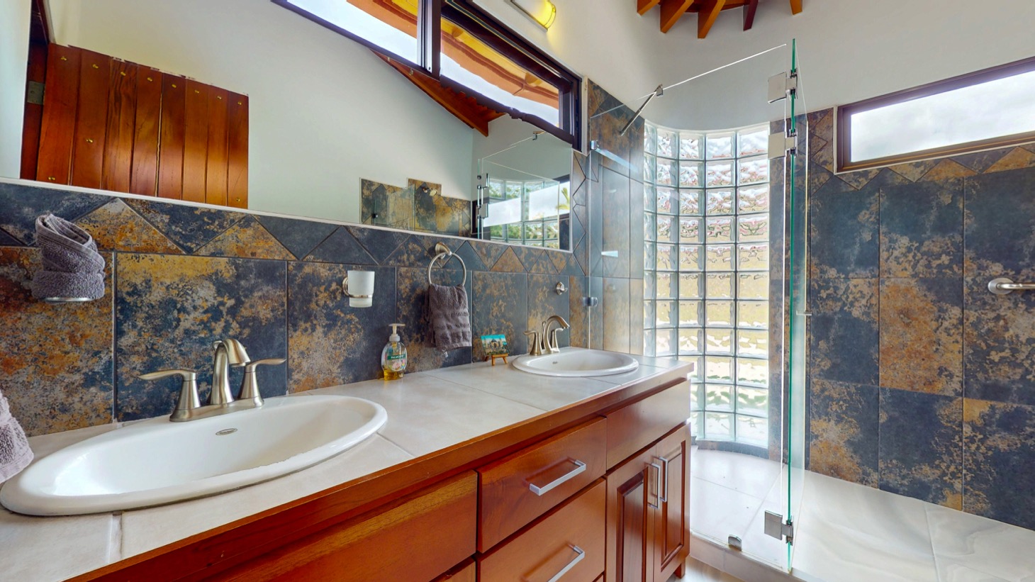 Ocean View Villa with Pool on acres in Costa Rica selected