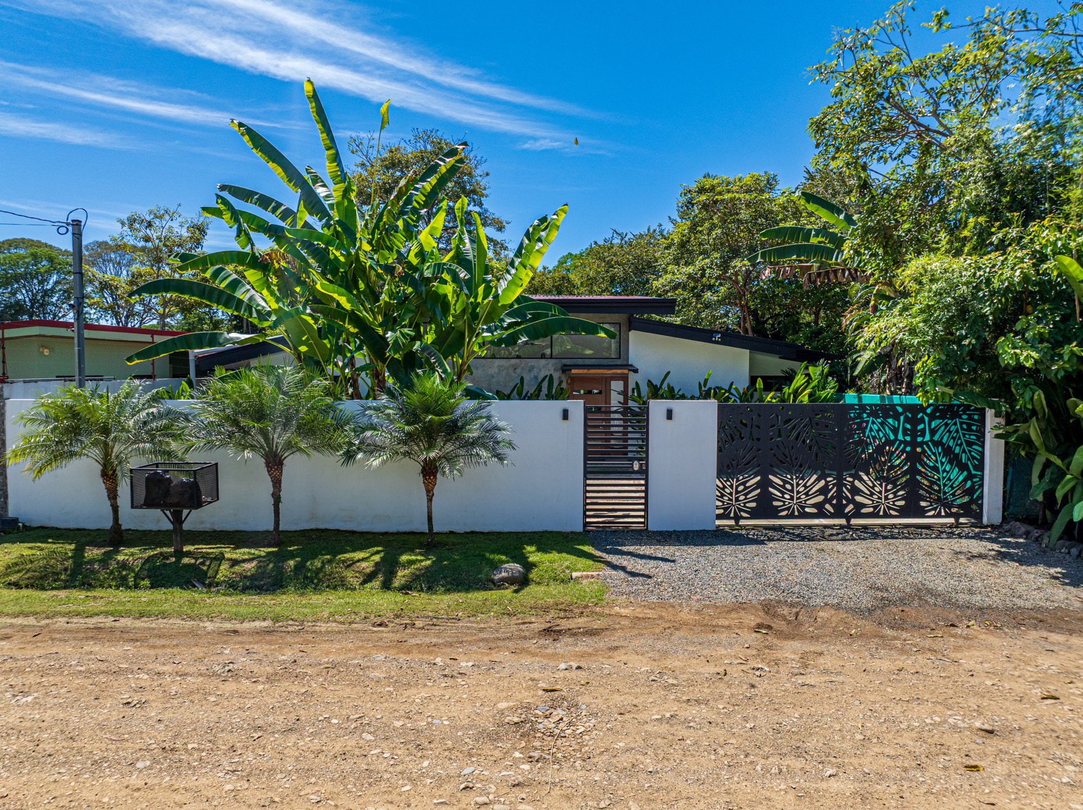 Tropical Modern Pool Residence Minutes from Marino Ballena National Park selected