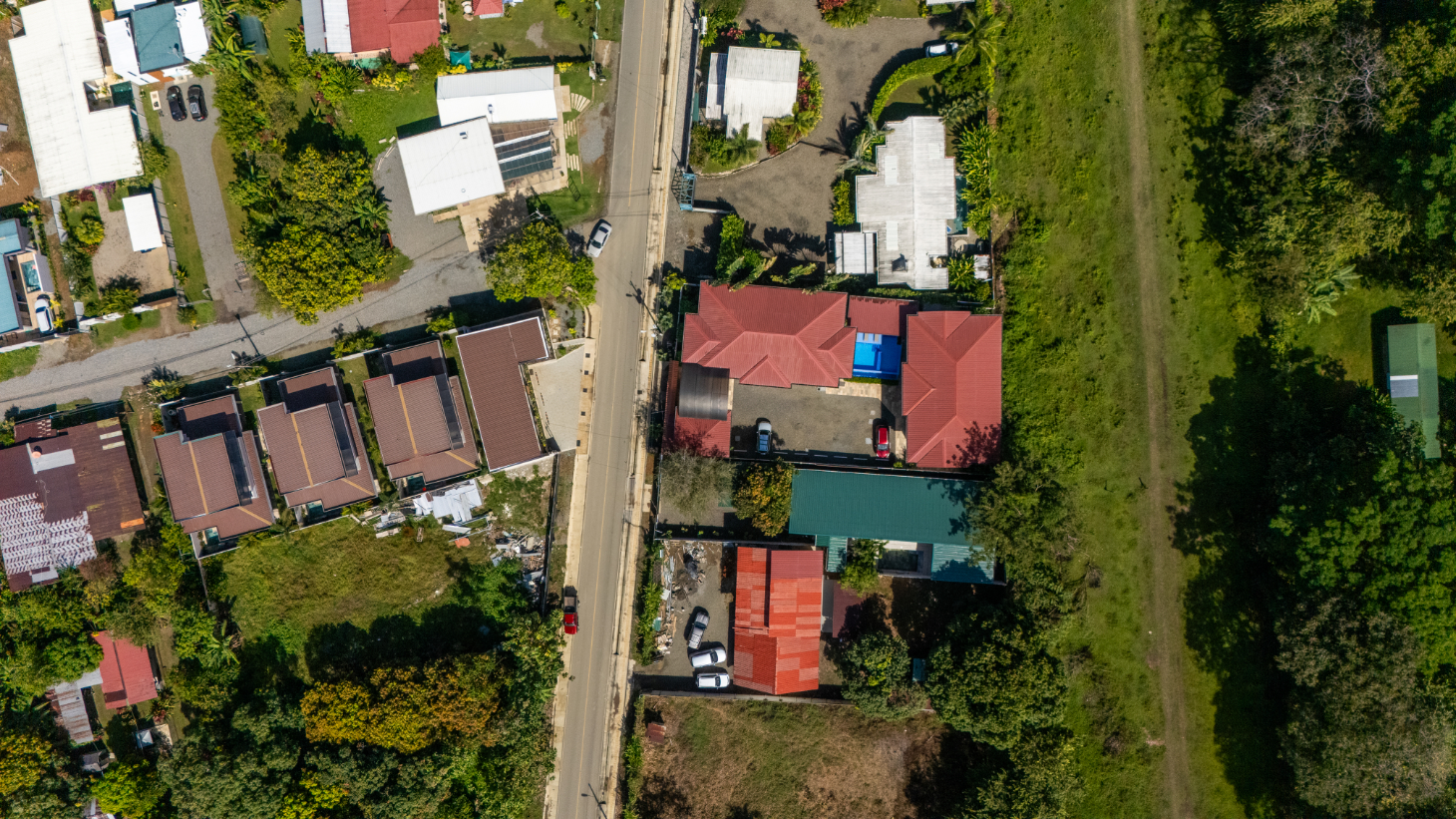 Apartments within Walking Distance to the Beach In Uvita – 0.21 Acres selected