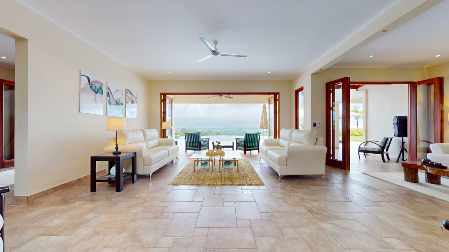 Luxury Ocean View Estate in Ojochal, Costa Rica — 6-Suite Home with Infinity Pool, Ideal for Wellness Retreats or Boutique B&B selected
