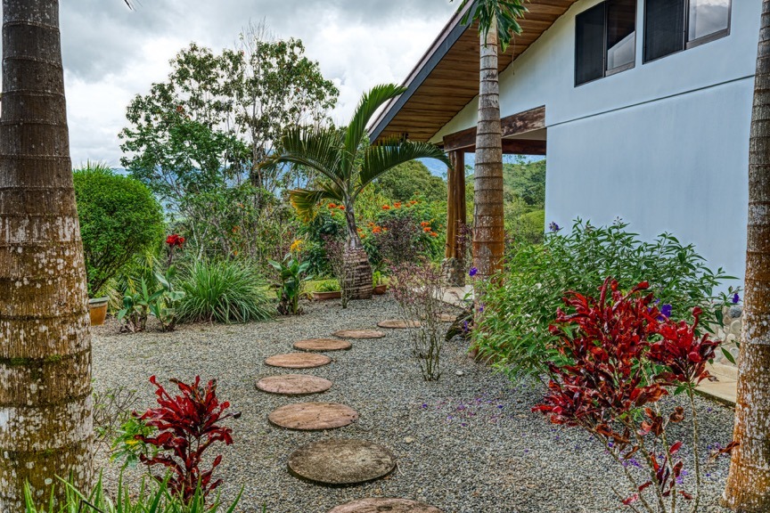 Impressive Mountain Estate With Rental Cabin selected