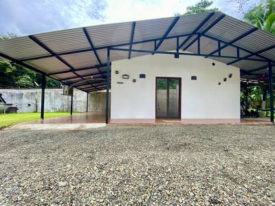 Charming Starter Home with Hobby Shop in Ojochal image 1