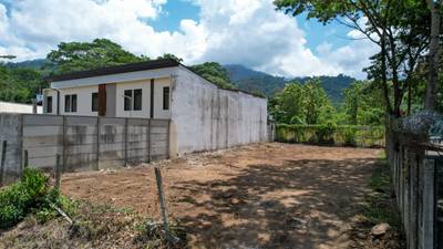 Prime Location in the Heart of Uvita | Flat, Usable Land with Endless Potential image 2