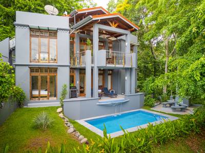 Majestic Oasis Near the Beach and Wildlife in Uvita image 1