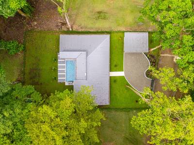 Modern Jungle Retreat in Costa Rica’s Southern Zone image 4