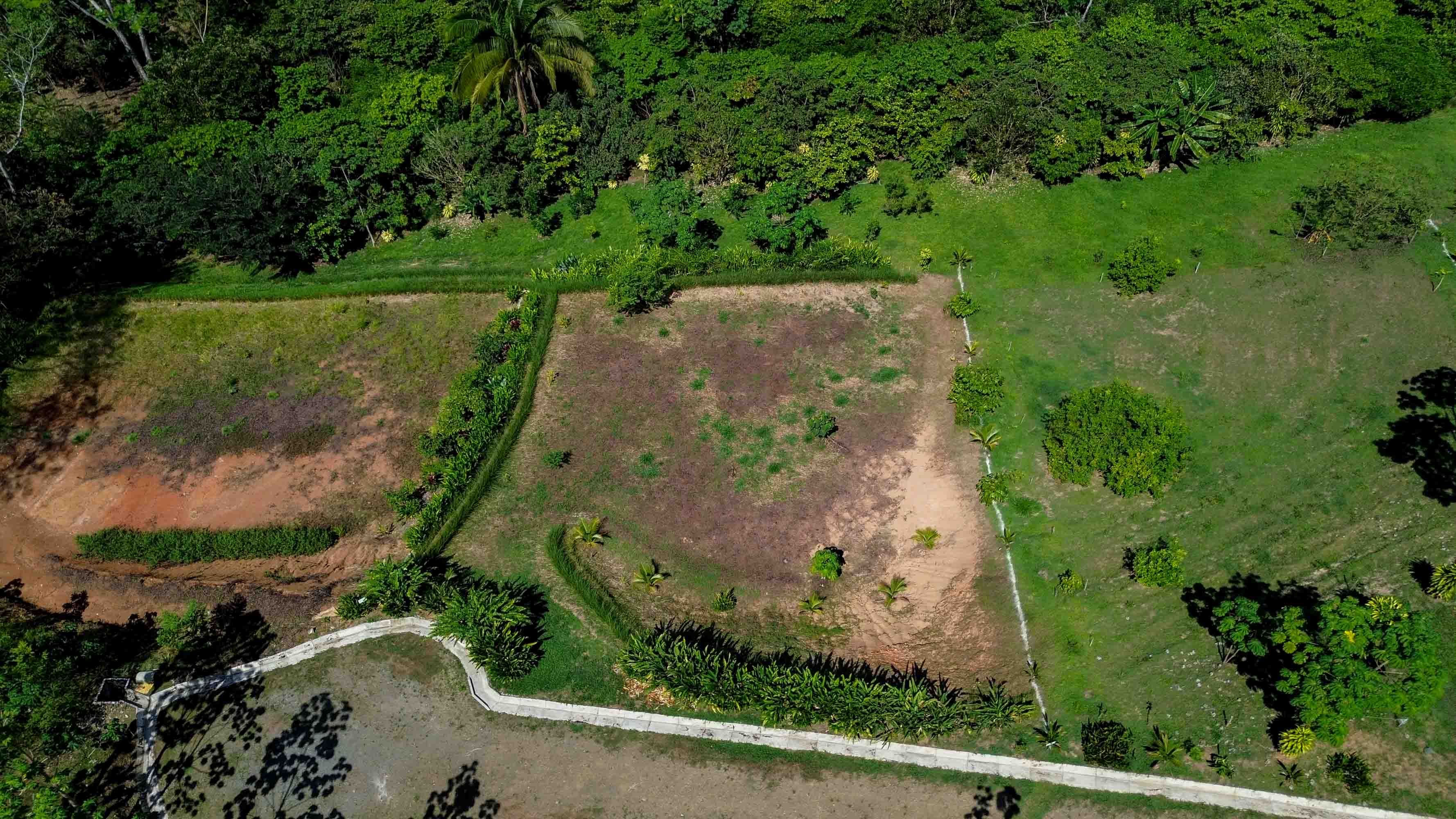 18-Acre Ocean View Development Parcel in Playa Hermosa selected