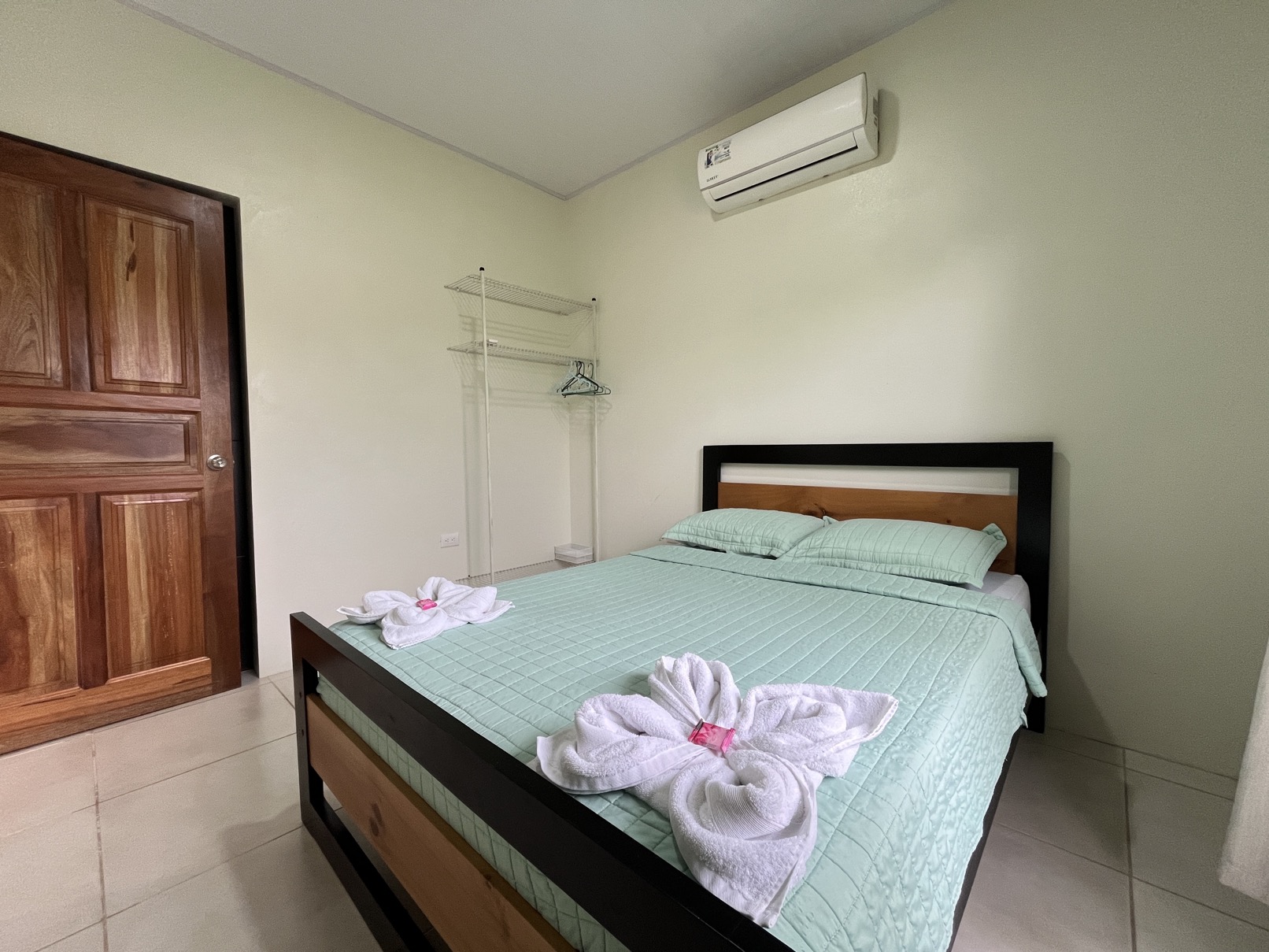 Prime Investment Opportunity in Uvita: Income-Producing Fourplex Just 300 Meters from the Beach selected