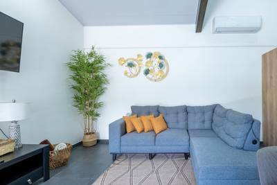 Stylish 3-Bedroom Beach Home with Pool & Expansion Potential in Uvita, Costa Rica image 5