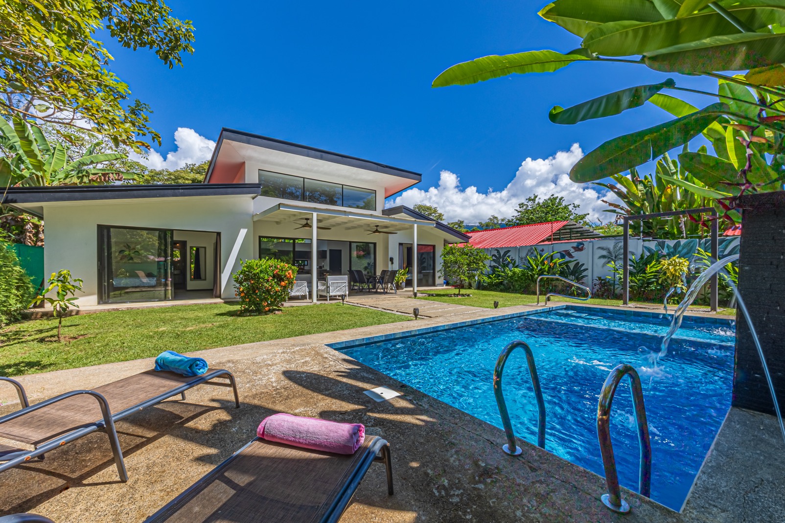 Tropical Modern Pool Residence Minutes from Marino Ballena National Park selected