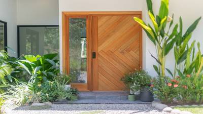 Modern Jungle Home on 3.44 Acres with Creek Near Dominical, Costa Rica  image 3