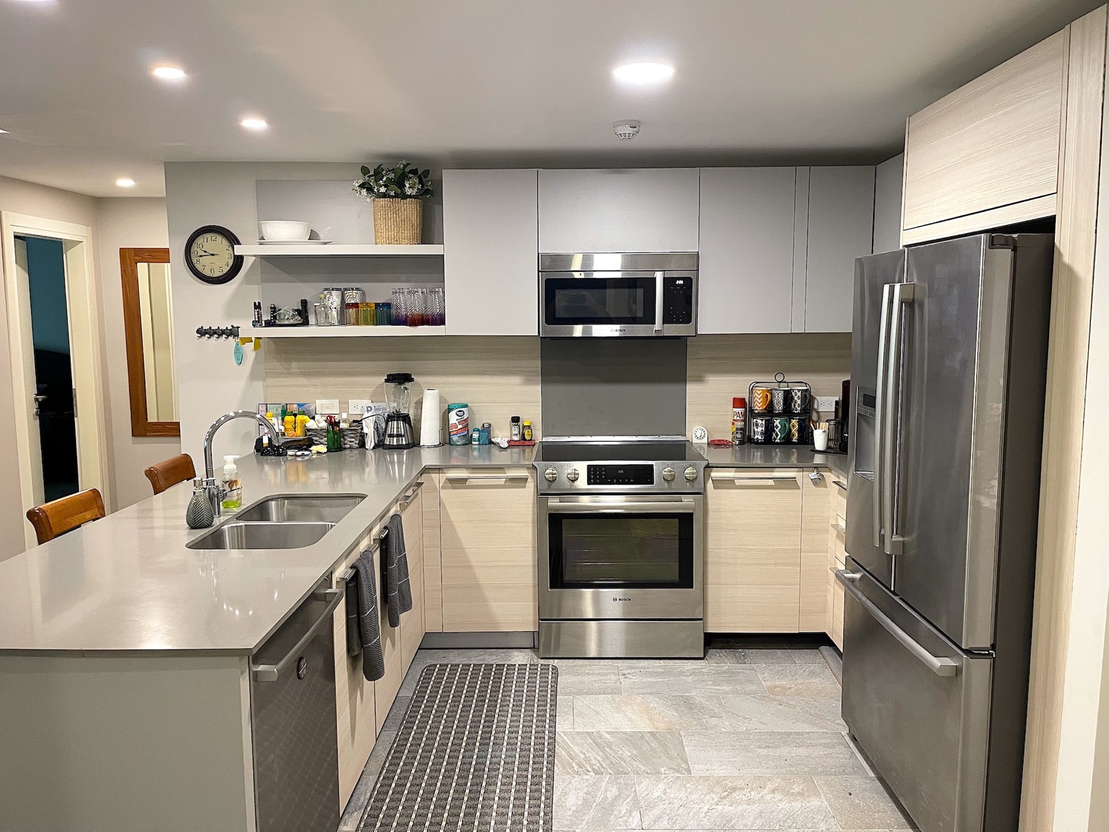 Elan Ground Floor 2-Bedroom Condo with Beach Access selected