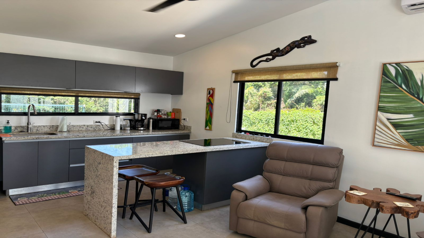 Beautiful and modern house in Altos de Bejuco, Elegance and excellent location selected