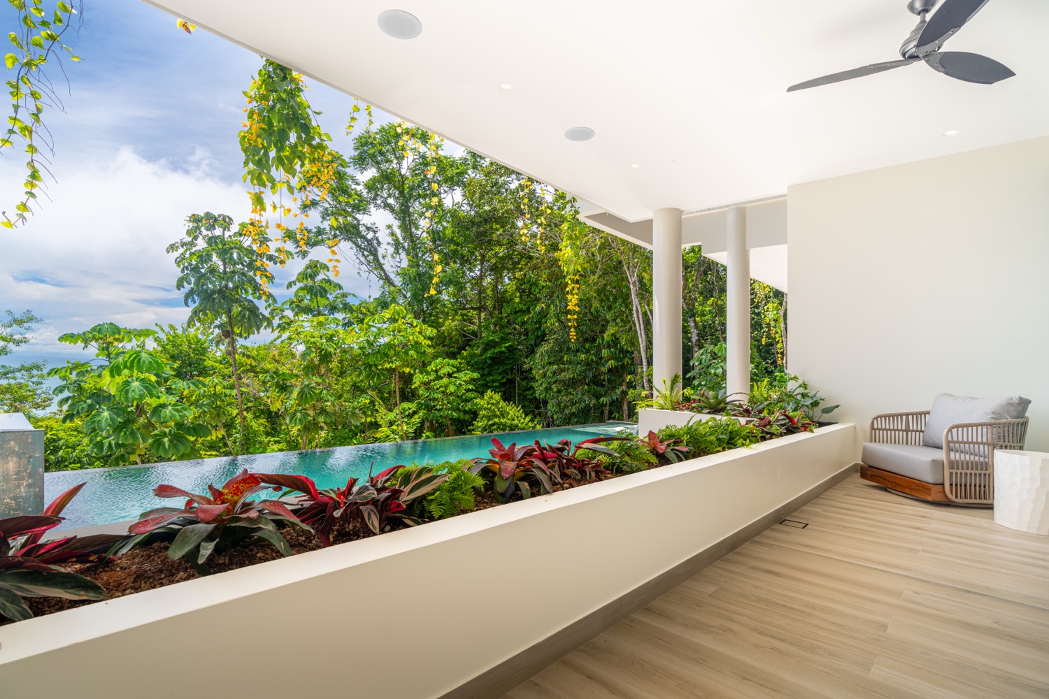 Luxury 5-Bedroom Estate with Panoramic Pacific Ocean & Jungle Views selected