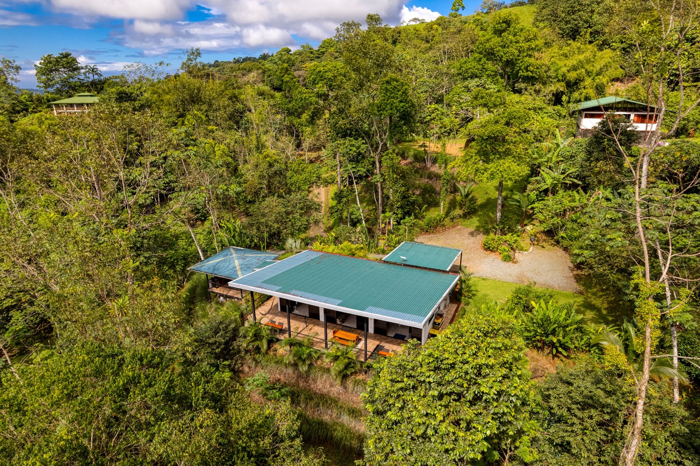 Two Modern Homes with Mountain View, Creek Access, and Multiple Building Sites in Tumbas, Tinamastes selected