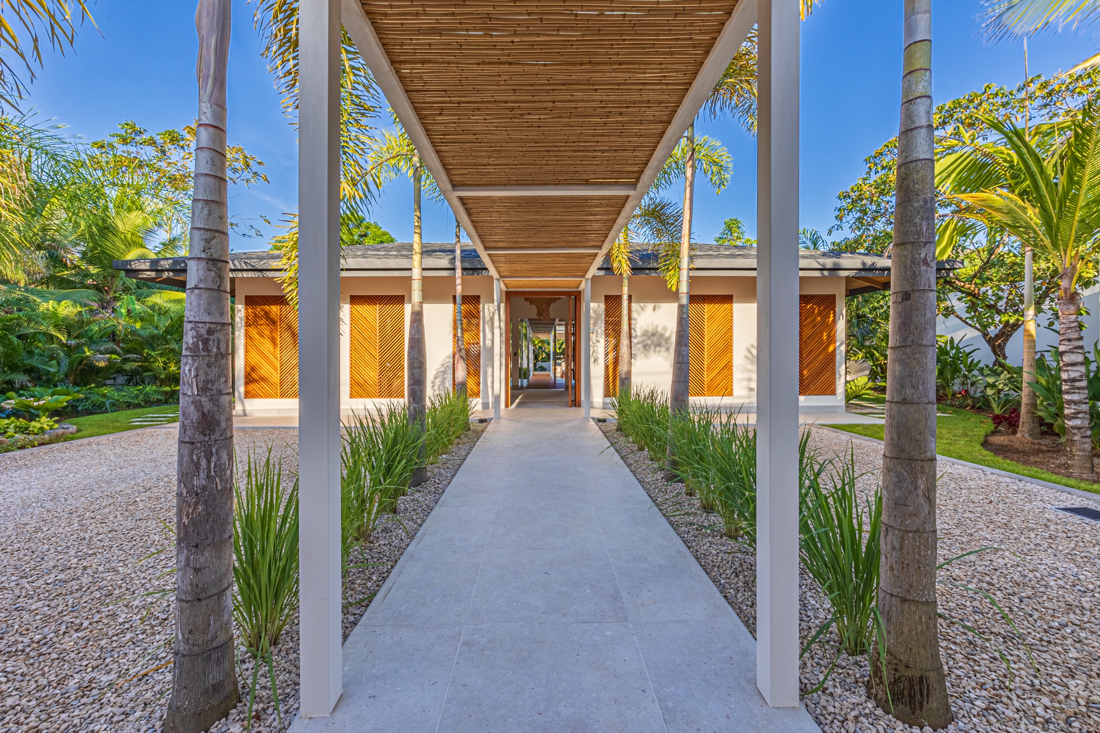 Luxury Villa: Walking Distance to the Beach selected