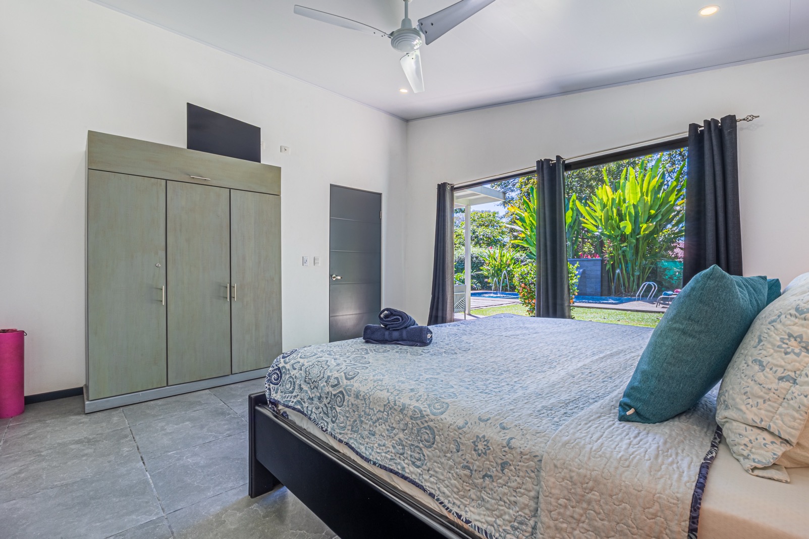 Tropical Modern Pool Residence Minutes from Marino Ballena National Park selected