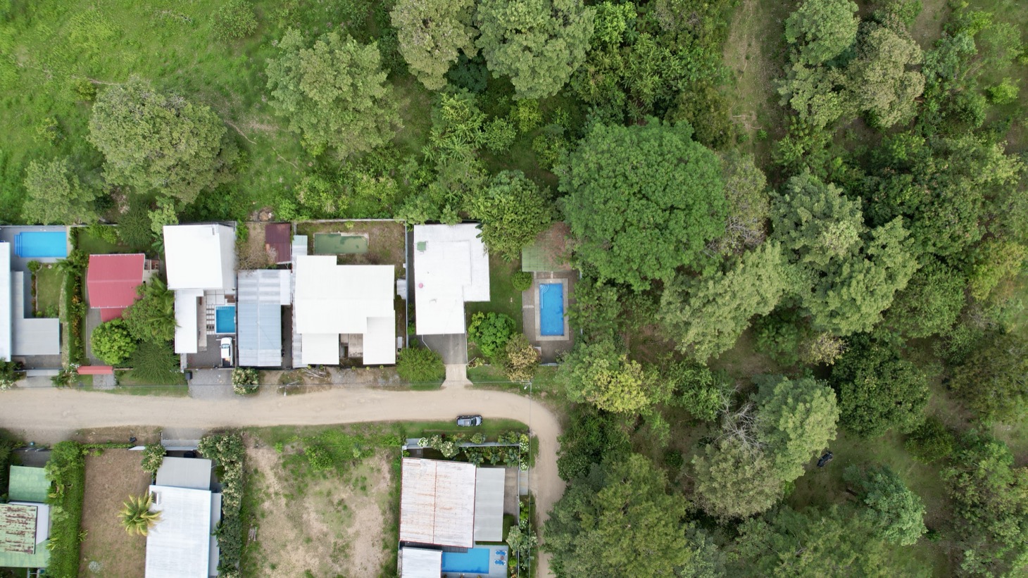 3-Bedroom Home with Large Pool and Garden in Bahía selected