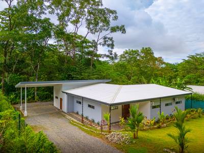 Brand-New Modern Home Surrounded by Nature Near Uvita’s Bamboo Forest & Swimming Holes image 2
