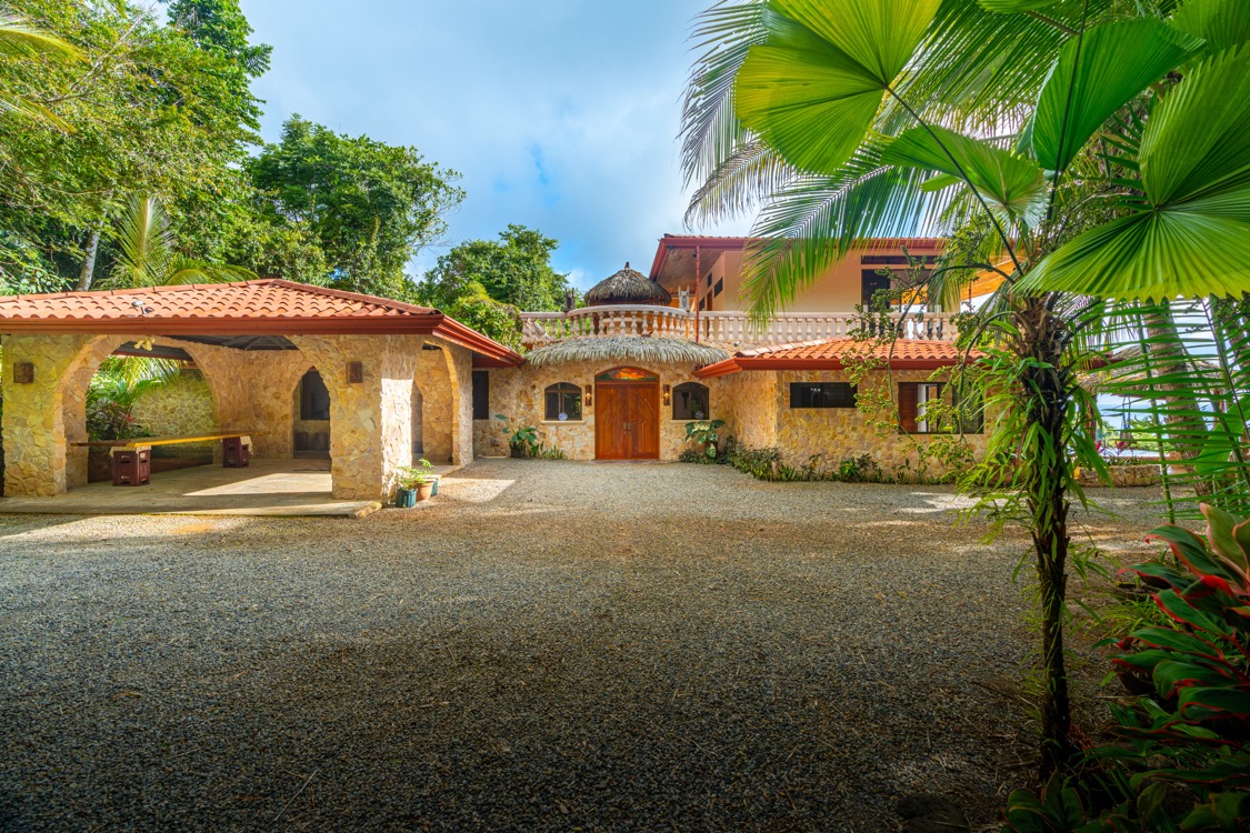 Dreamy Mediterranean Estate in Escaleras selected