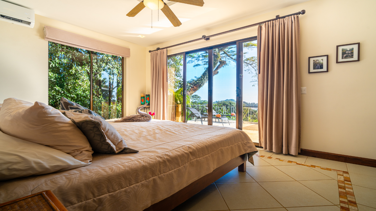 Canto Del Mar, Villa 3, Front Ridge Full Sunset Ocean and Jungle Views! selected