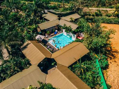 Iconic Yoga Retreat & Boutique Wellness Center in the Heart of Dominical image 1