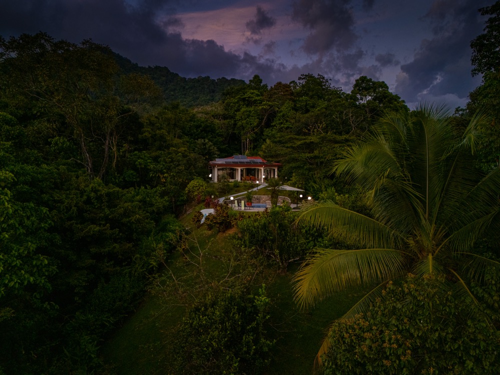 Villa Allamanda — Solar-Powered Luxury Retreat with Ocean Views in the Mountains of Tres Ríos selected