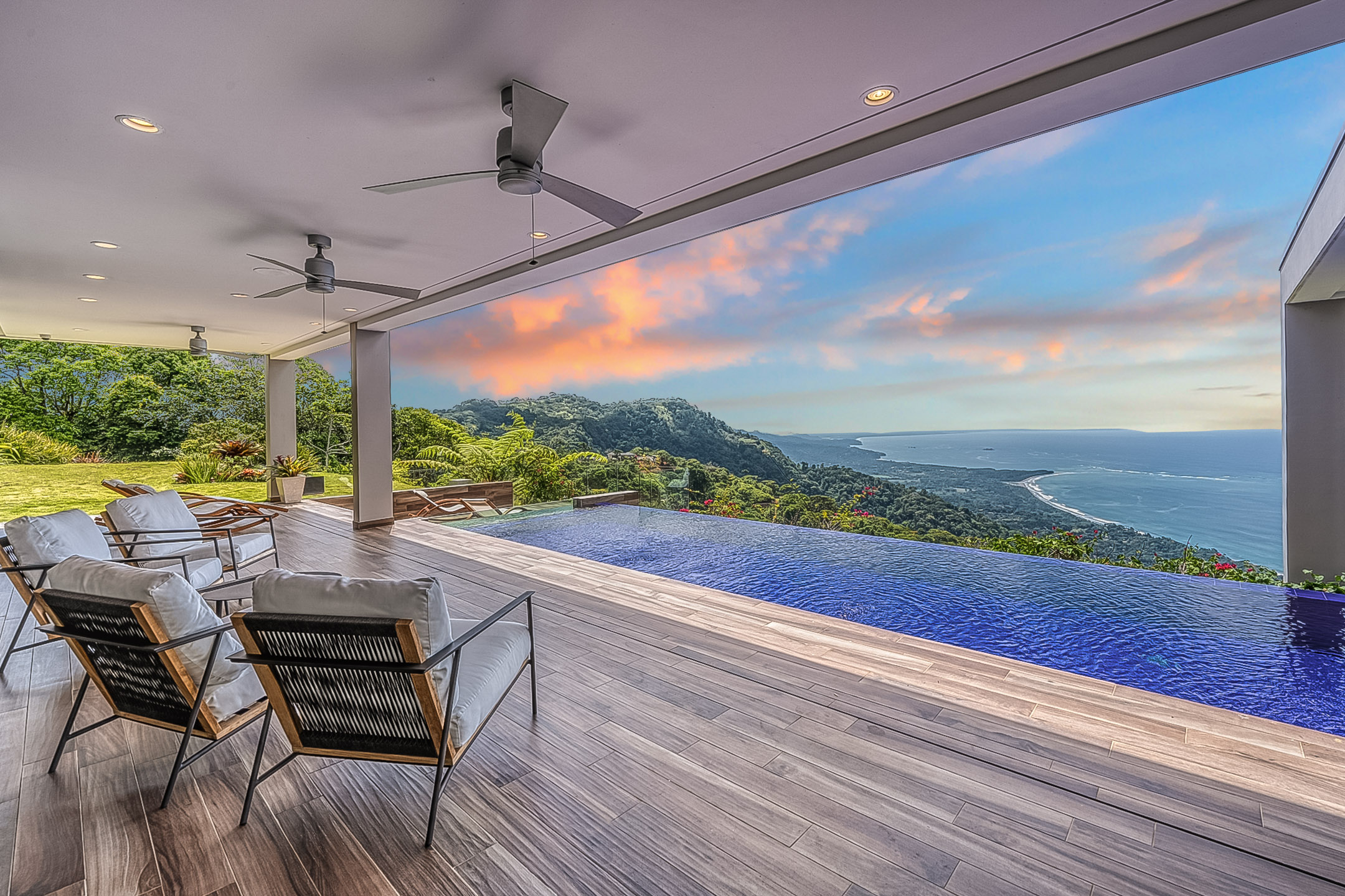 Château Montage An Architectural Masterpiece in Southern Costa Rica selected