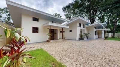 Modern 3-Bedroom Home Near Marino Ballena National Park – Central Uvita image 4