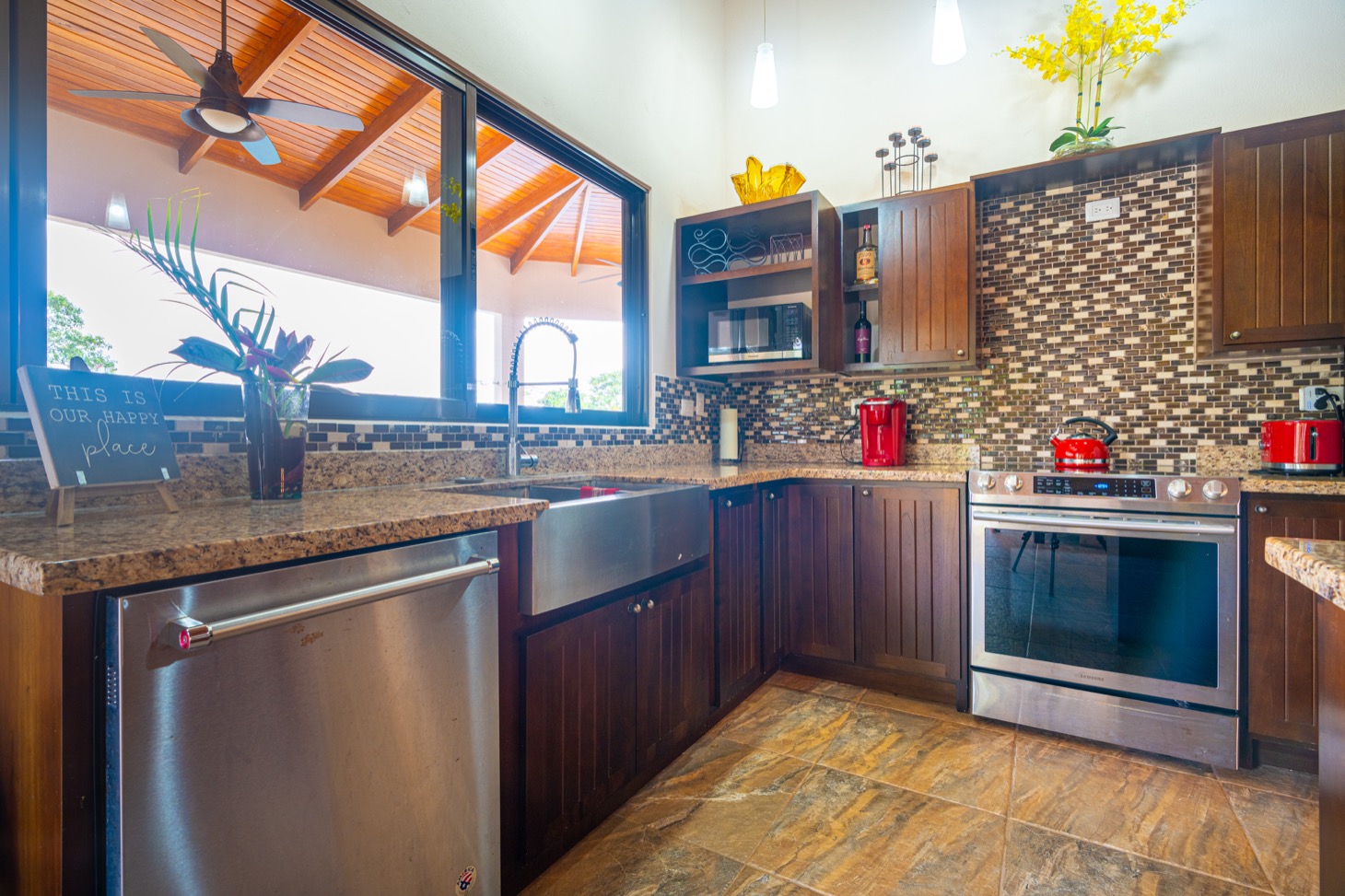 Oceanview Oasis House: Private Waterfall, Infinity Pool & Jungle Trails in Gated Costa Rica Community selected