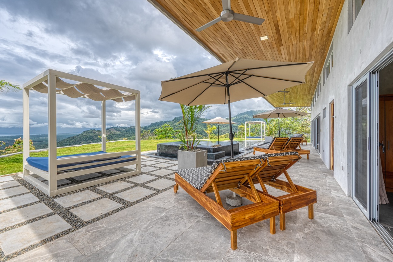 17 Acres Private Estate With Two Homes with Panoramic Views selected