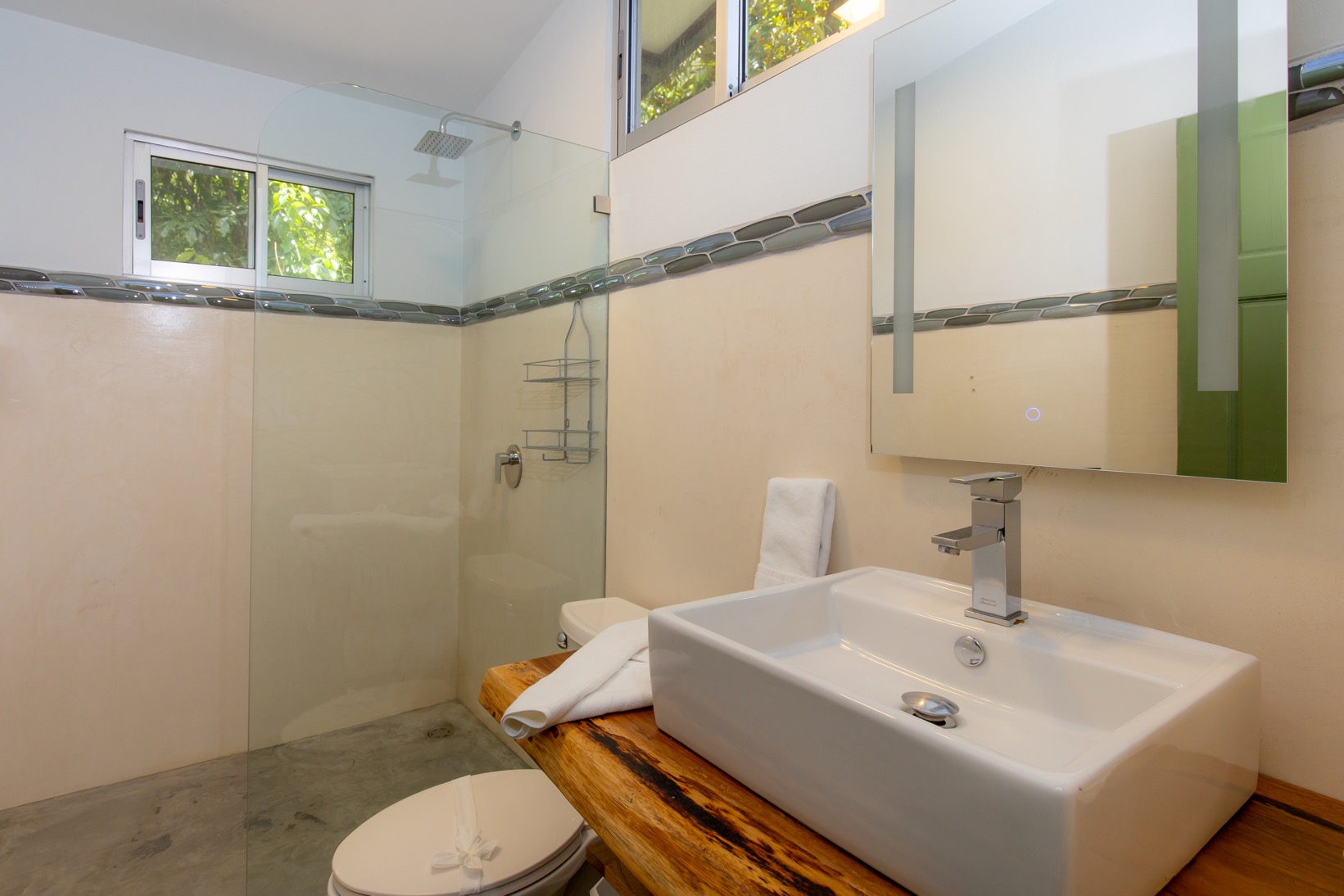 Serene Retreat with Income Potential in Manuel Antonio selected