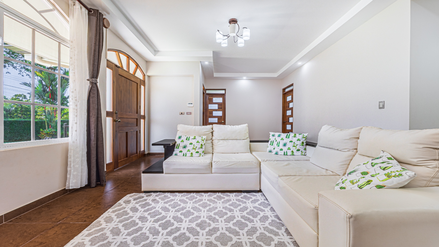 5-Bedroom Residence in Prime Uvita Location selected