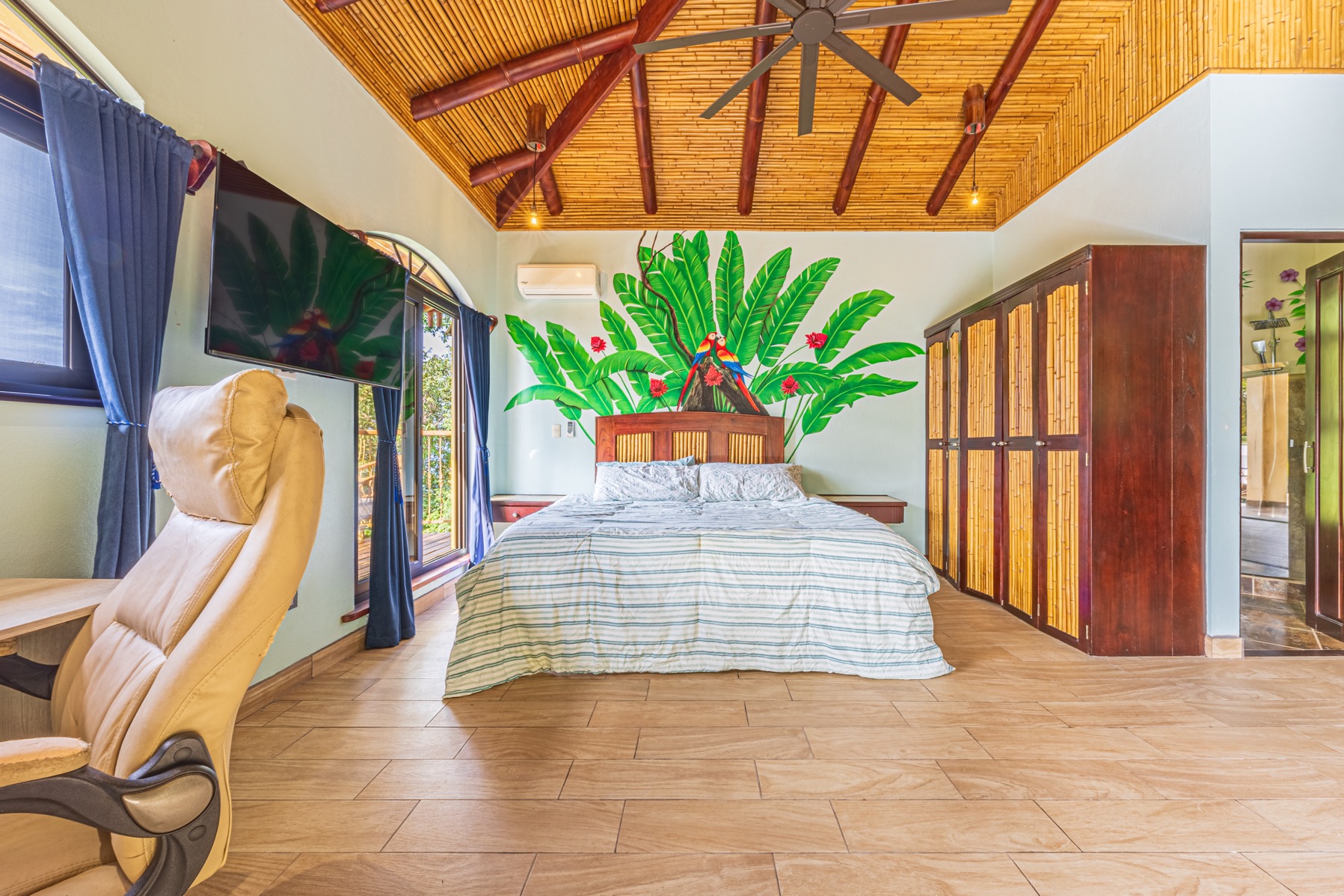 6 Bedroom Mountain Estate with Ocean View in Escaleras selected