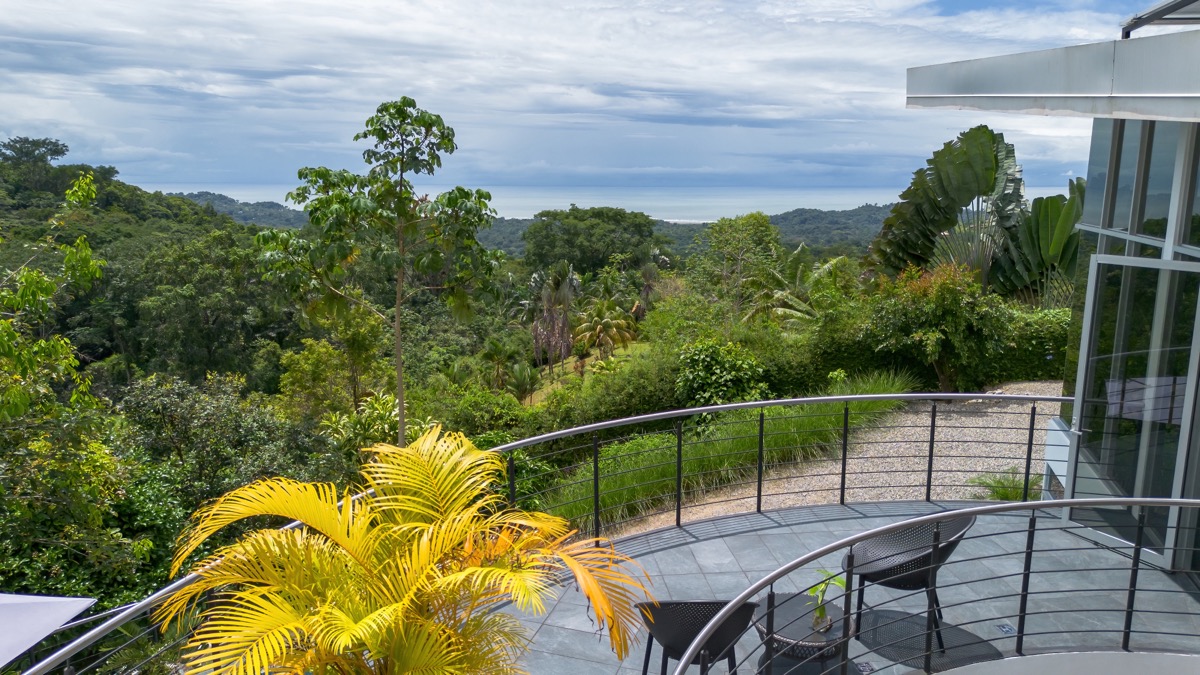 The Glass House: A Luxury Home for Sale in Ojochal, Costa Rica selected