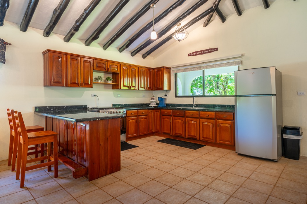 Turnkey Mountain-View Retreat in Tres Ríos with Expansion Potential selected