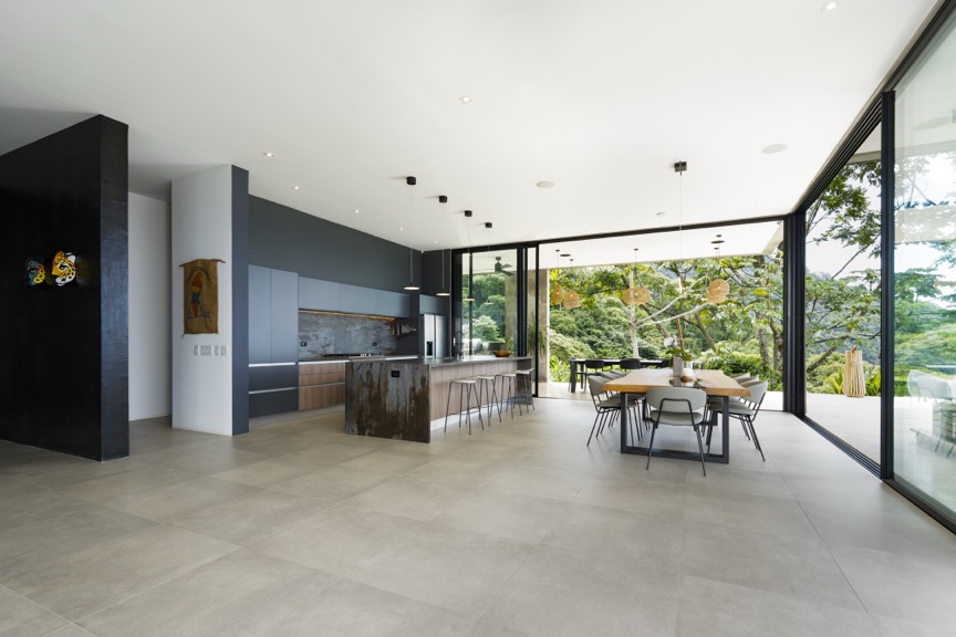 Modern Architectural Masterpiece in Costa Rica’s Southern Pacific selected