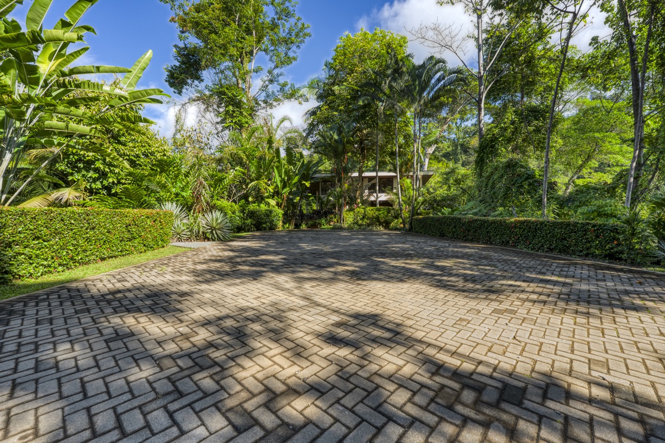 Turnkey Jungle-to-Ocean Investment with Proven Vacation Rental Performance selected