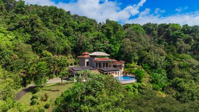 Ocean View Luxury Estate with An Incredible Location in Dominical image 5