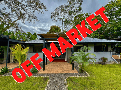 Contemporary 3-Bedroom Home Near Marino Ballena National Park image 1