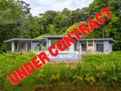 Modern Jungle Retreat with Infinity Pool and Panoramic Mountain Views in Ojochal image 1