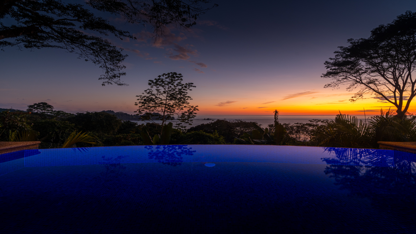 Canto Del Mar, Villa 3, Front Ridge Full Sunset Ocean and Jungle Views! selected